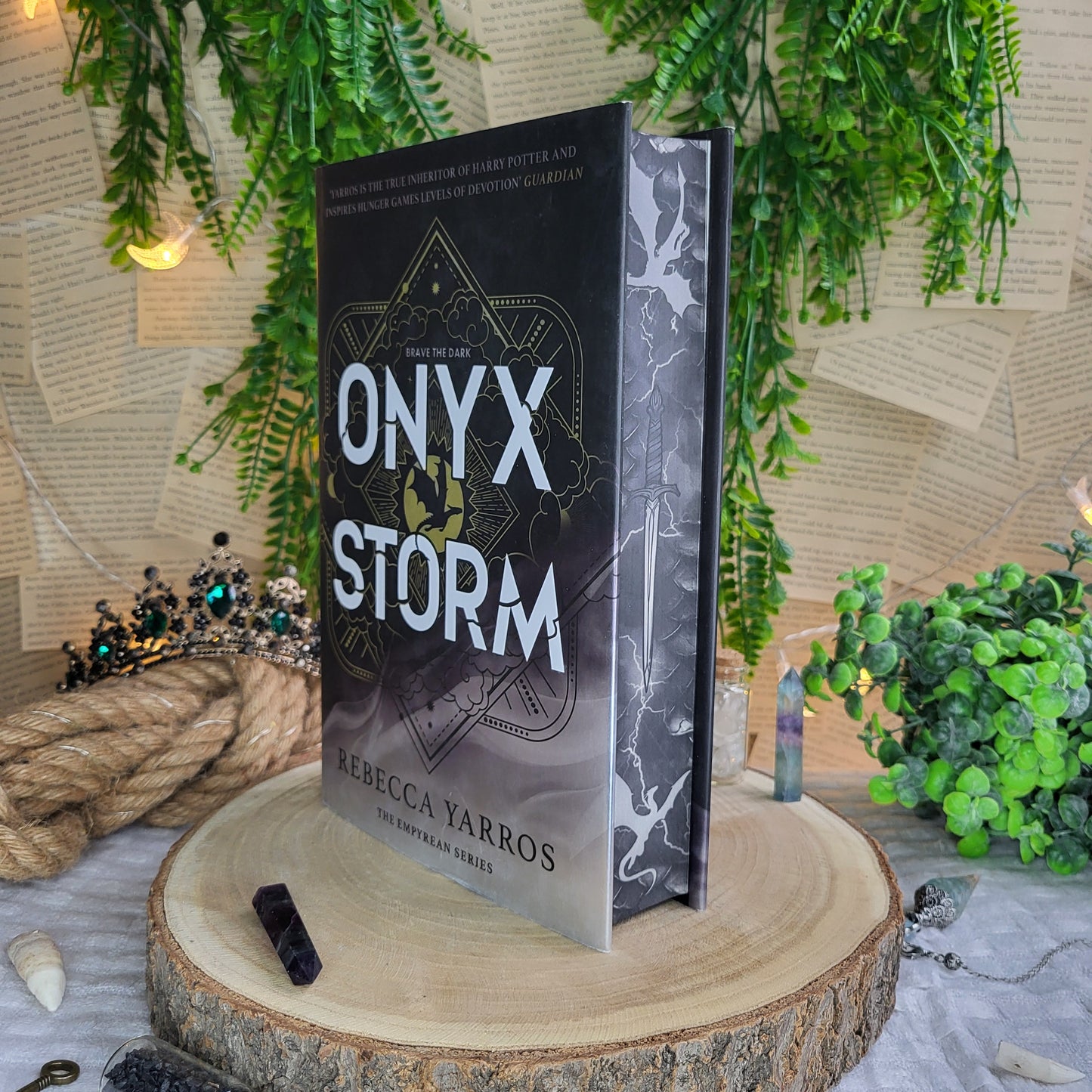 The Empyrean (Fourth Wing/ Iron Flame/ Onyx Storm)