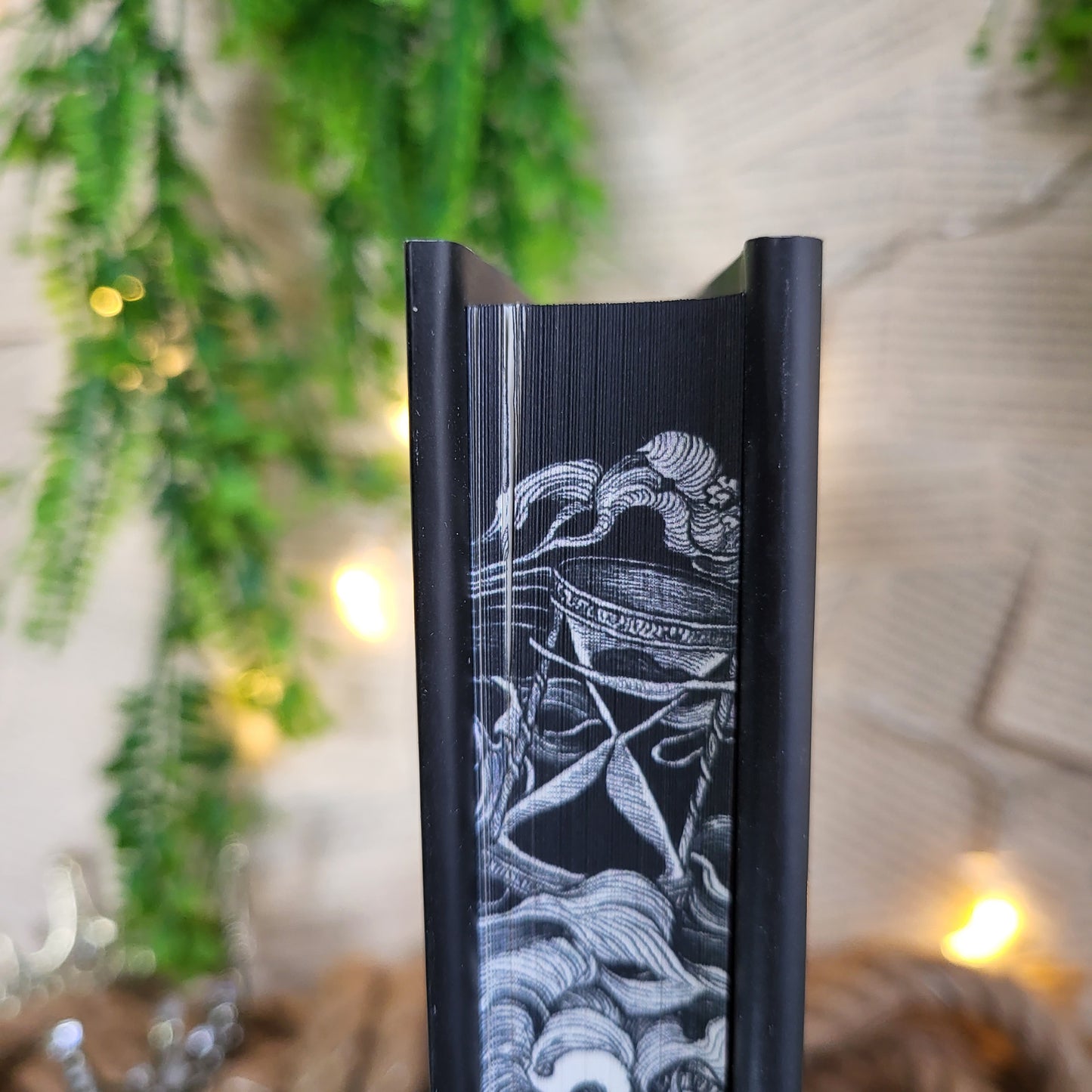 Illumicrate- DAMAGED - Merciless Saviors