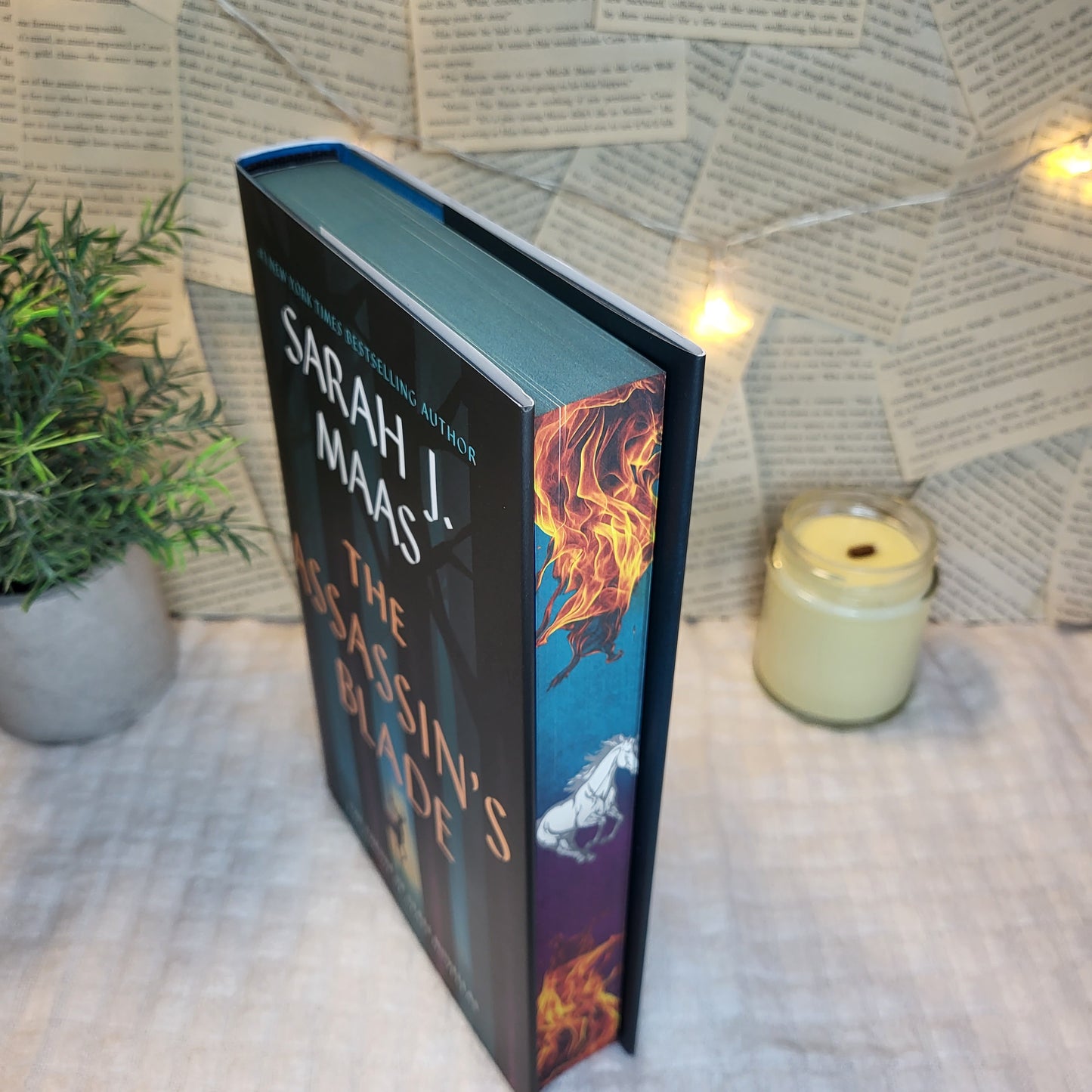 Throne of Glass Hardcovers/ Paperbacks