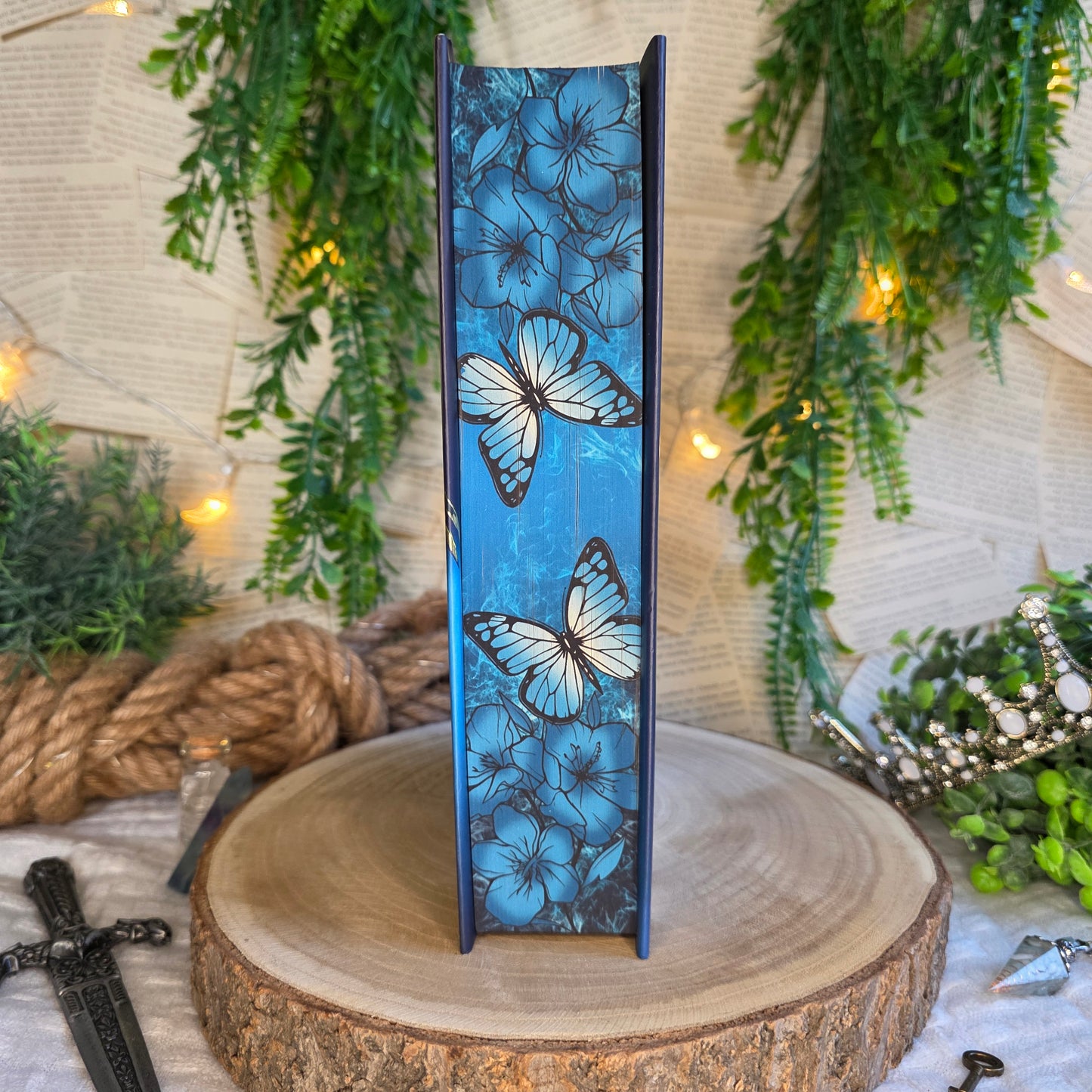 PREORDER The War of Lost Hearts (Daughter of No Worlds/ Children of Fallen Gods/ Mother of Death and Dawn)