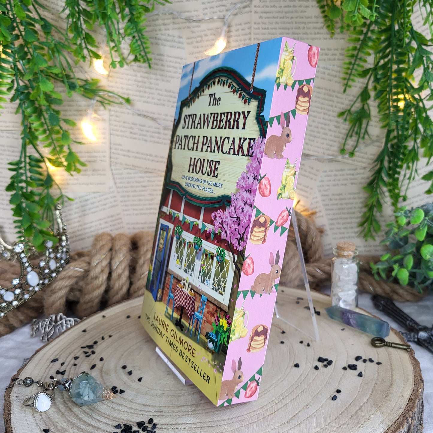 Laurie Gilmore: The Pumpkin Spice Café/ The Cinnamon Bun Book Store/ The Christmas Tree Farm/ The Strawberry Patch Pancake House/ The Gingerbread Bakery