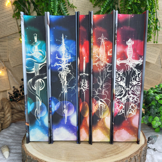 Crowns of Nyaxia Set - The Serpent and the Wings of Night & The Ashes and the Star-Cursed King & The Songbird and the Heart of Stone & Six Scorched Roses & The Fallen and the Kiss of Dusk