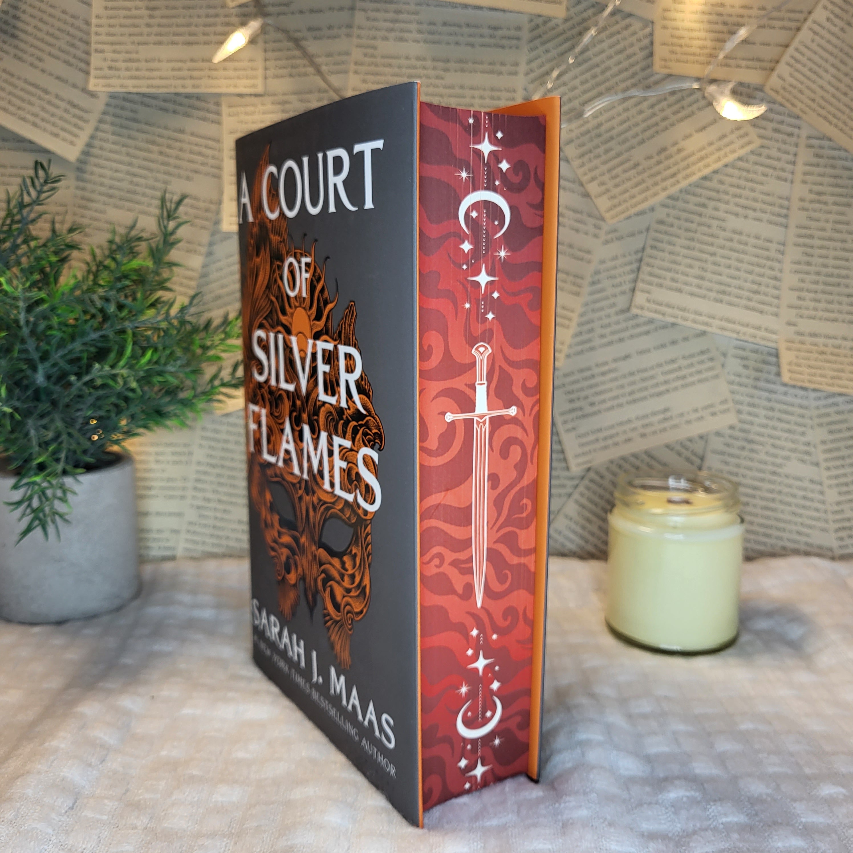 A Court of Silver Flames Tour store Edition