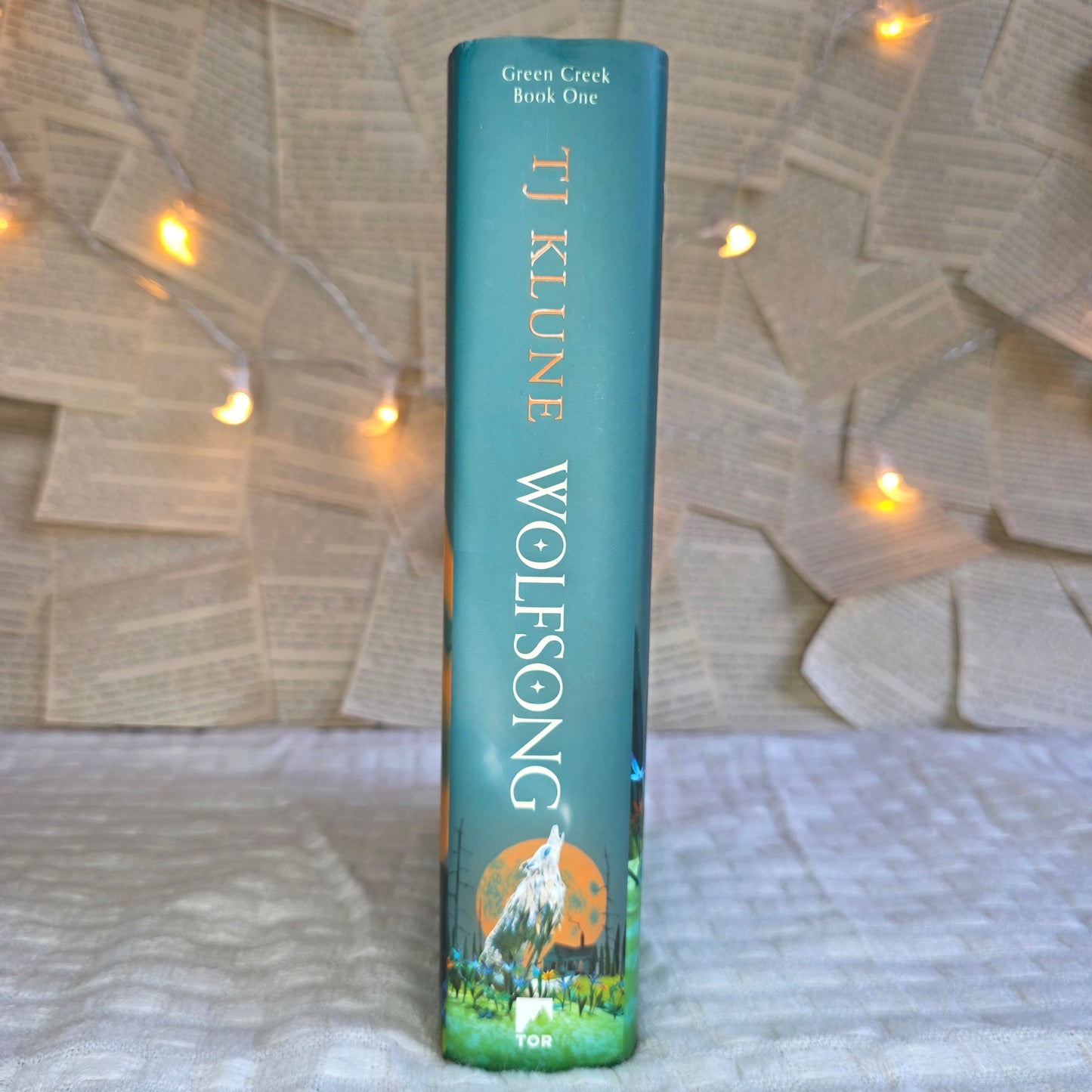 Waterstones - Wolf Song