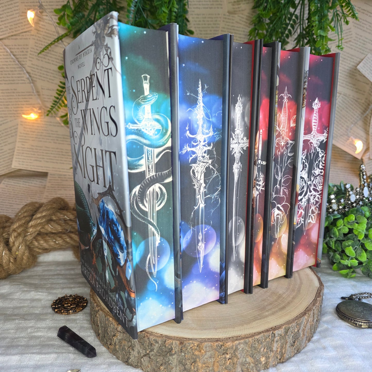 Crowns of Nyaxia Set - The Serpent and the Wings of Night/ The Ashes and the Star-Cursed King/ The Songbird and the Heart of Stone/ Six Scorched Roses/Slaying the Vampire Conqueror/ The Fallen and the Kiss of Dusk