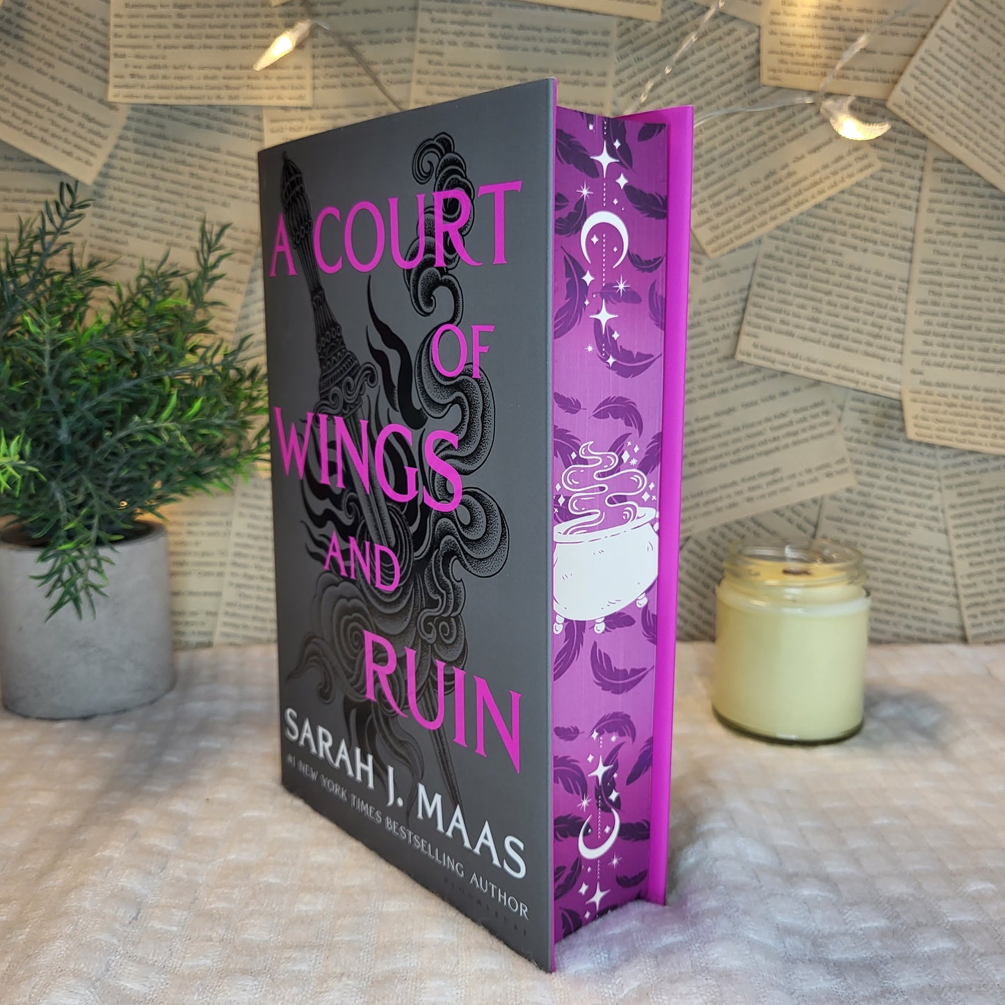 ACOTAR Hardcovers/ Paperbacks (A Court of Thorns and Roses)