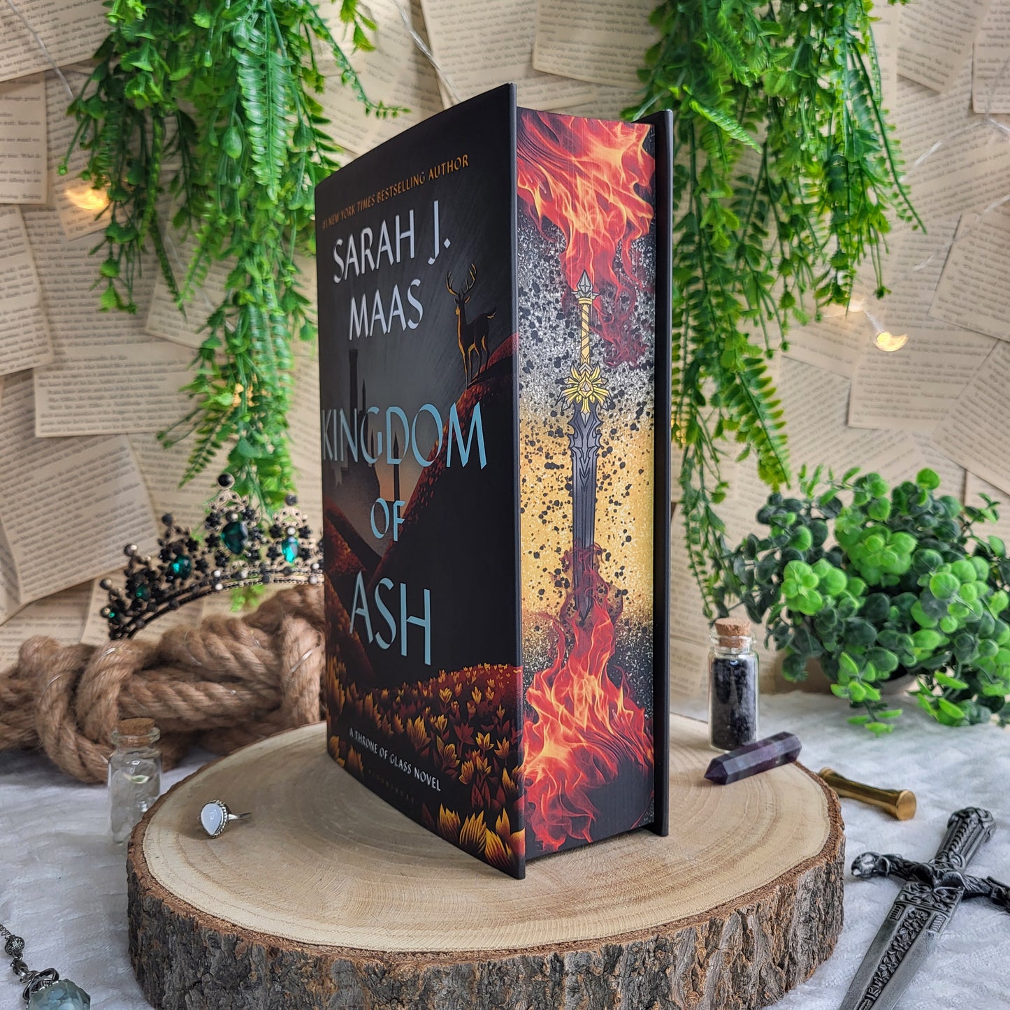 Throne of Glass Hardcovers/ Paperbacks