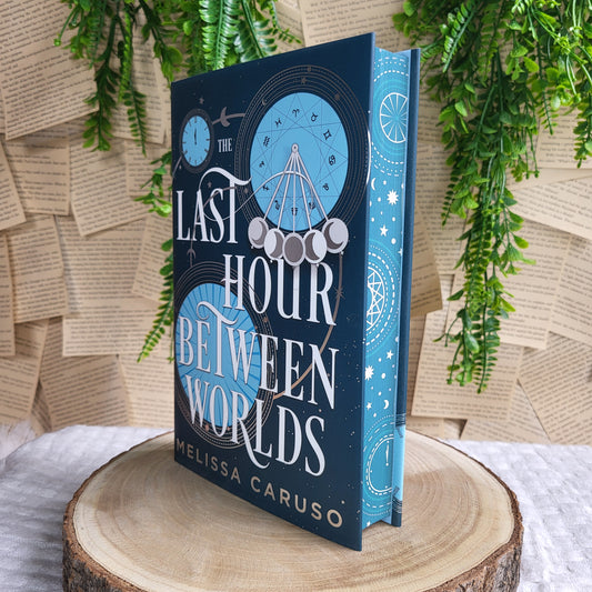 Illumicrate - The Last Hour Between Worlds