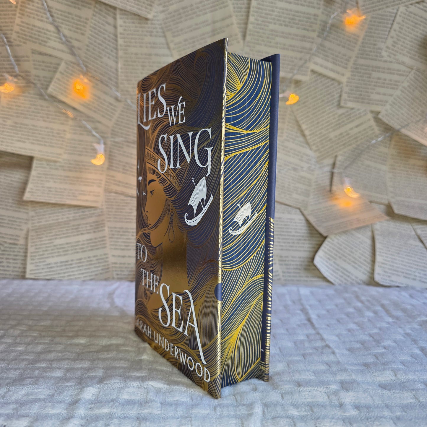 Illumicrate - DAMAGED - Lies We Sing to the Sea