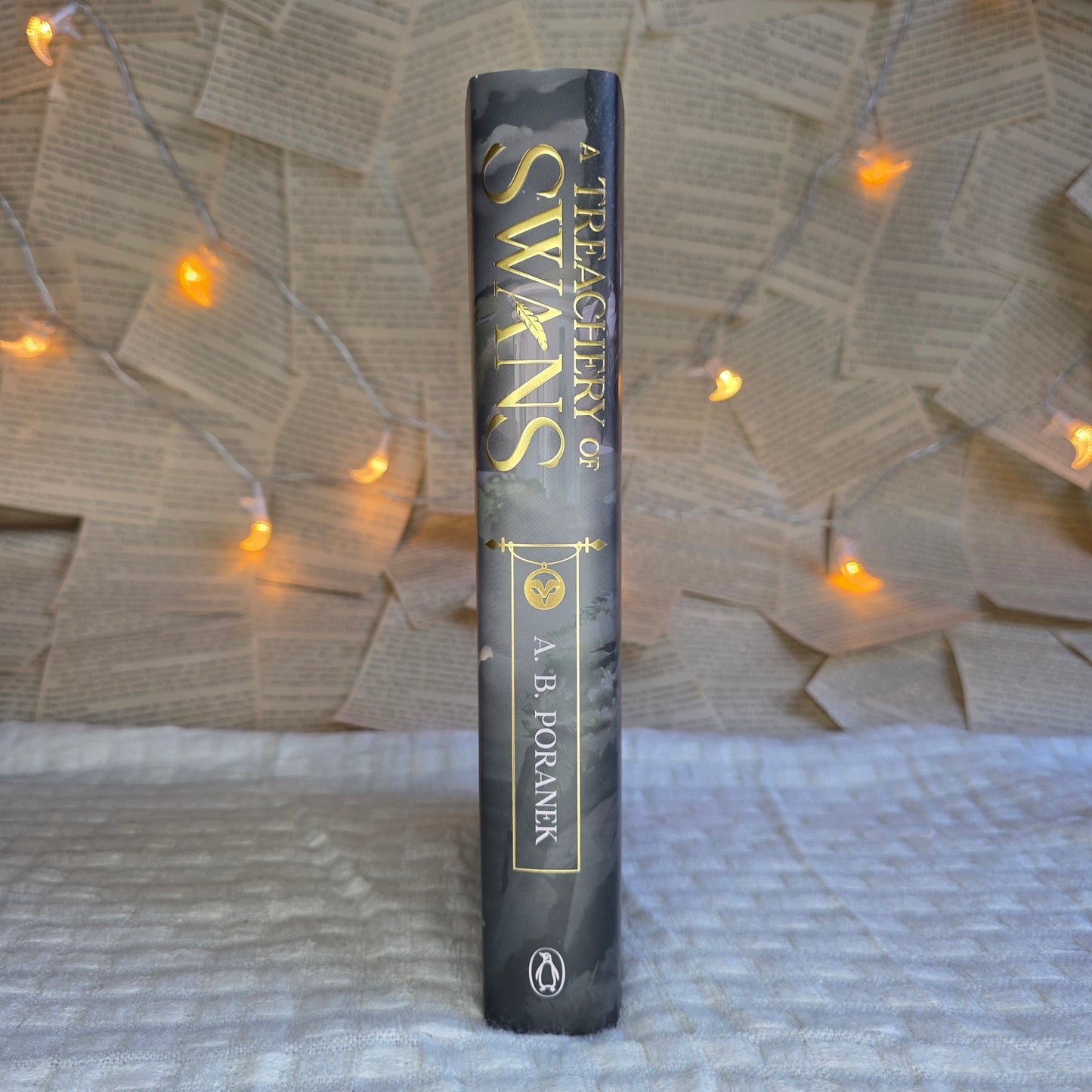 Illumicrate - Treachery of Swans