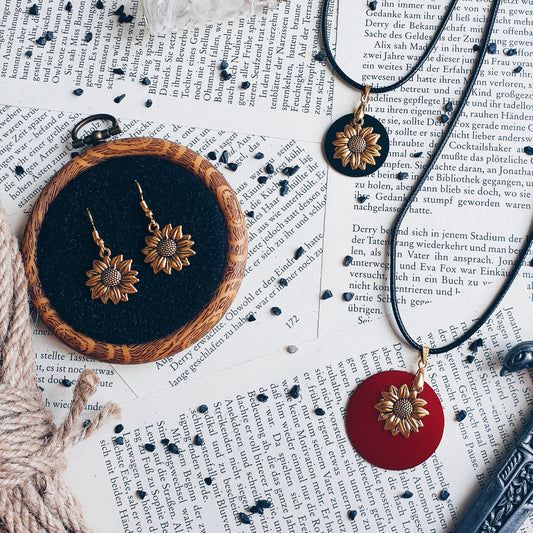ACOTAR/ Summer Court inspired Jewellery (Necklace/ Earrings)
